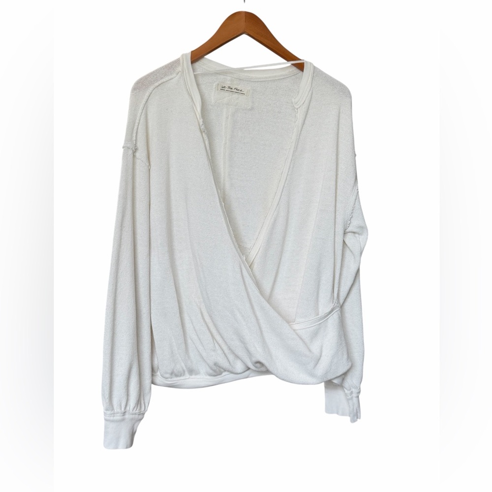 Free People We The Free Anyway Plunge Neck Wrap Top Oversized M - Picture 2 of 3